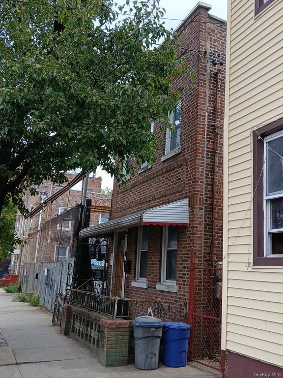 14814 97th Avenue, Jamaica, NY 11435 — photo 3