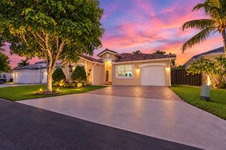 16256 SW 81st Street, Miami, FL 33193