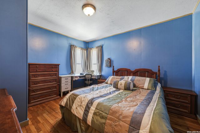 6730 E Loop 1604 S, Adkins, TX 78101