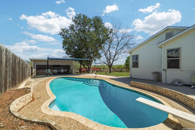 6730 E Loop 1604 S, Adkins, TX 78101