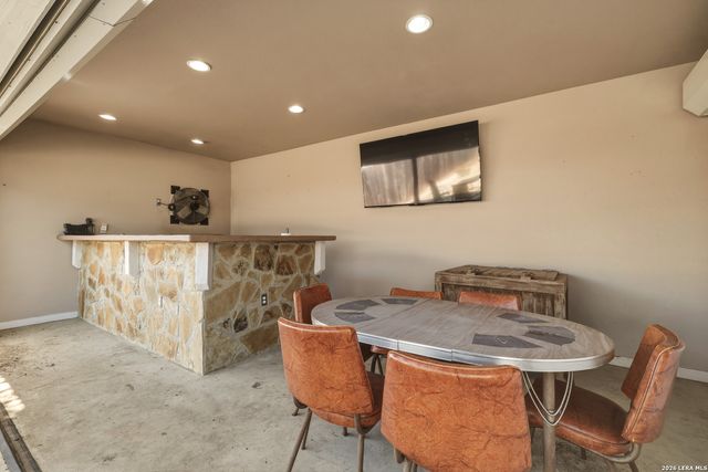 6730 E Loop 1604 S, Adkins, TX 78101