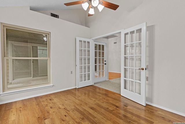 3757 HUNTERS GLN, Schertz, TX 78108
