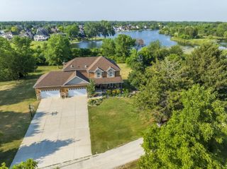 8269 Alexander Street, Schererville, IN 46375