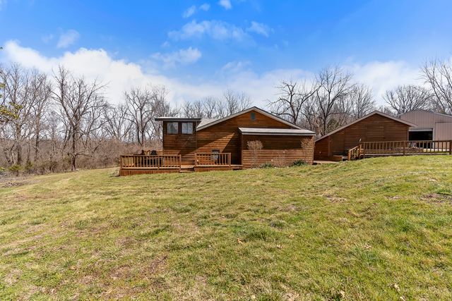 5098 S Farm Road 115, Brookline, MO 65619