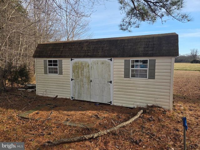 1398 STONEY KNL, Colonial Beach, VA 22443