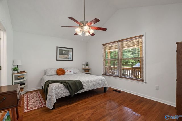 151 Sutton Drive, Hazel Green, AL 35750