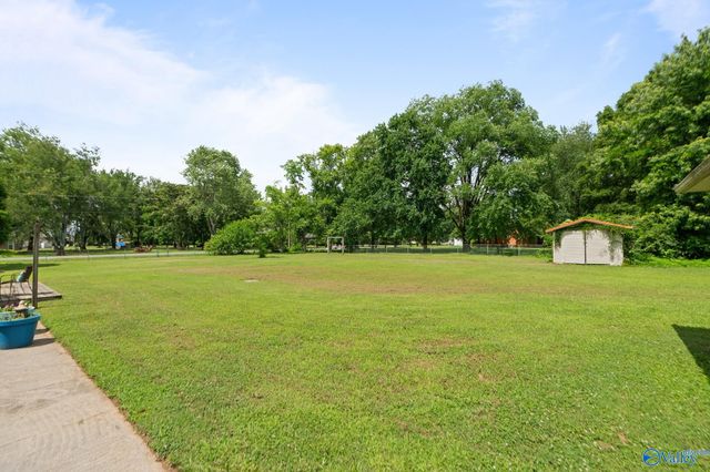 151 Sutton Drive, Hazel Green, AL 35750