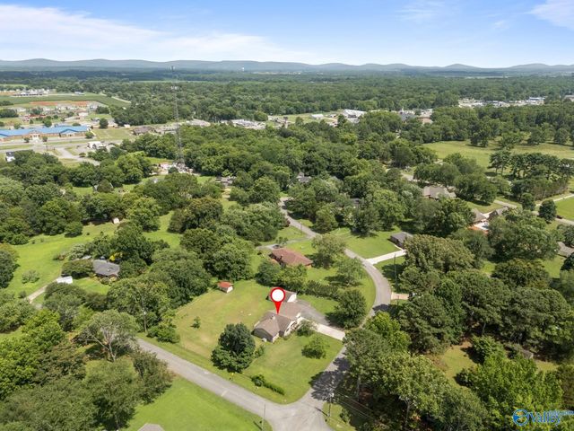 151 Sutton Drive, Hazel Green, AL 35750