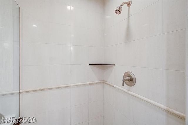 135 East Harmon Avenue 1703, Las Vegas, NV 89109