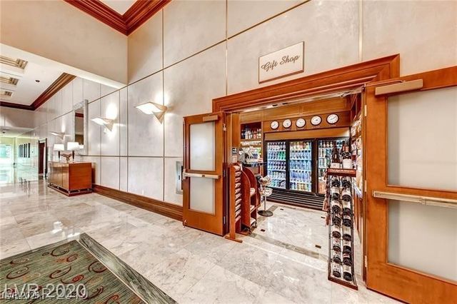 135 East Harmon Avenue 1703, Las Vegas, NV 89109