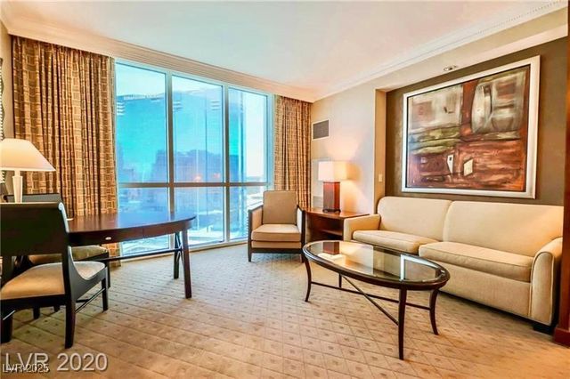 135 East Harmon Avenue 1703, Las Vegas, NV 89109