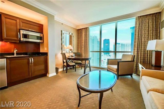 135 East Harmon Avenue 1703, Las Vegas, NV 89109