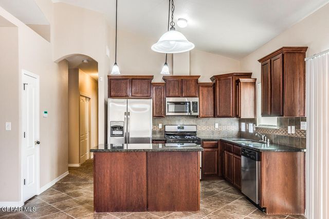228 FLOR SCABIOSA Drive, Socorro, TX 79927