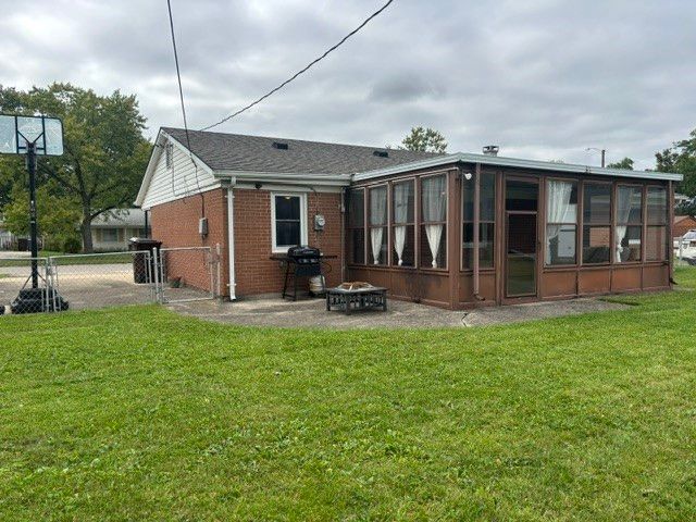 138 McCraw Drive, Englewood, OH 45322