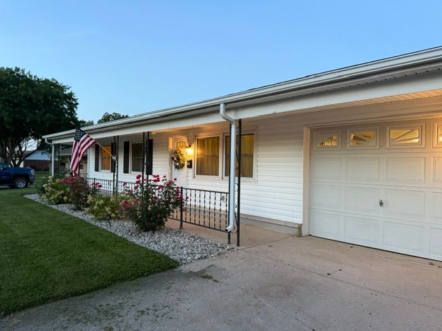 138 McCraw Drive, Englewood, OH 45322