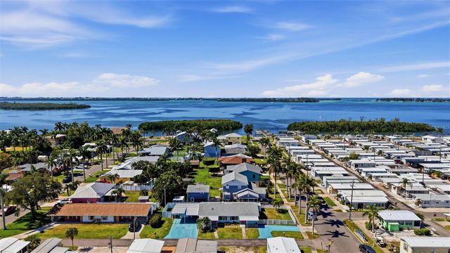 4515-4517 103RD STREET COURT W, Bradenton, FL 34210