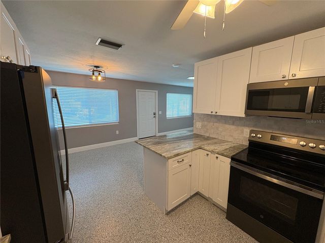 4515-4517 103RD STREET COURT W, Bradenton, FL 34210