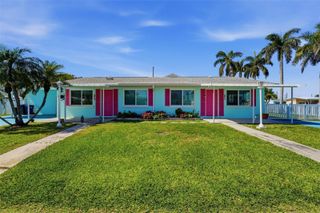 4515-4517 103RD STREET COURT W, Bradenton, FL 34210