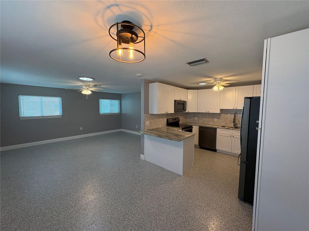 4515-4517 103RD STREET COURT W, BRADENTON, FL 34210 — photo 5