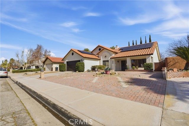 43022 Sachs, Lancaster, CA 93536