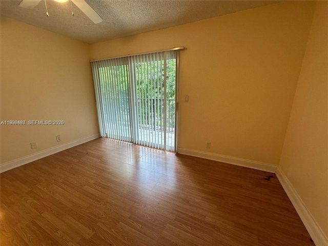 8005 Lagos De Campo Blvd L-4, Tamarac, FL 33321