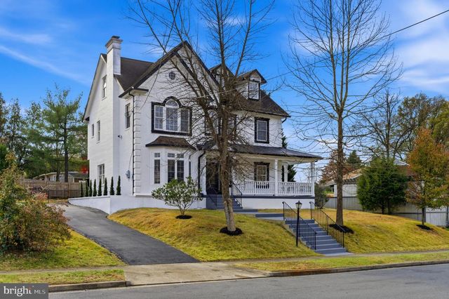 6231 YELLOWSTONE DR, Alexandria, VA 22312