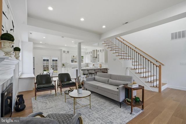 6231 YELLOWSTONE DR, Alexandria, VA 22312