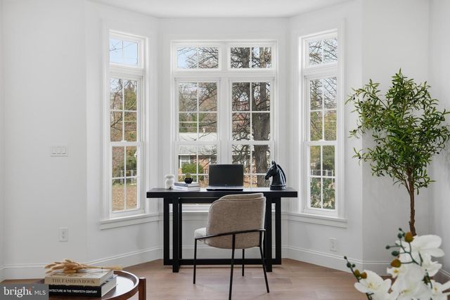 6231 YELLOWSTONE DR, Alexandria, VA 22312