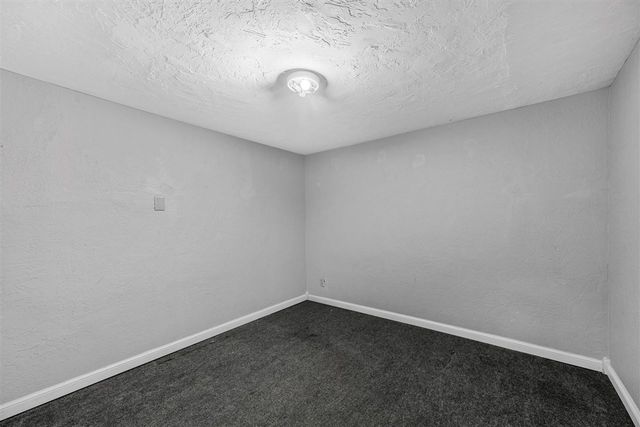 2304 NE VILLAGE DR, Lawton, OK 73507