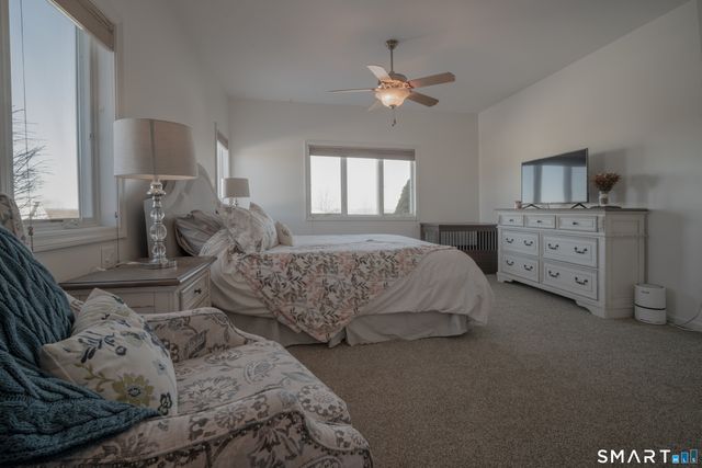 8 Farmview Drive, New Milford, CT 06776