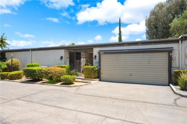 28375 Paseo Grande Drive, Menifee, CA 92586