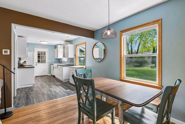 912 Woody Lane NW, Coon Rapids, MN 55448