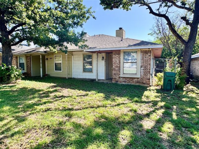 5811 Mansfield Road, Arlington, TX 76017