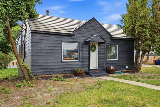 3708 E 28th Ave, Spokane, WA 99223