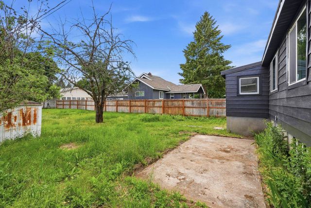3708 E 28th Ave, Spokane, WA 99223