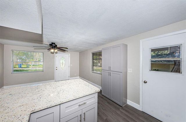 705 3RD AVENUE NE C, Largo, FL 33770