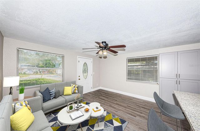 705 3RD AVENUE NE C, Largo, FL 33770