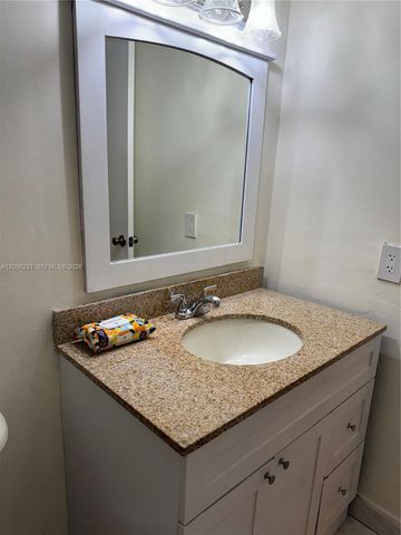 5731 NW 36 209, Miami, FL 33166