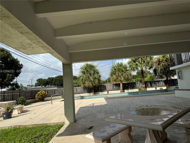 5731 NW 36 209, Miami, FL 33166