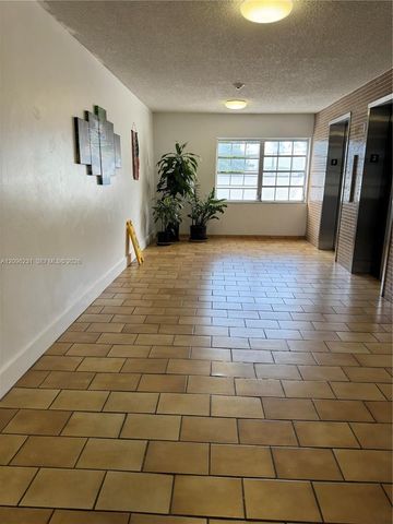 5731 NW 36 209, Miami, FL 33166