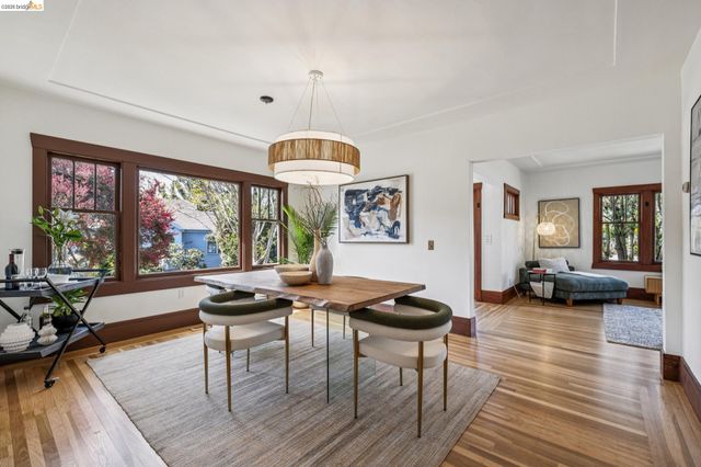 1200 El Centro Ave, Oakland, CA 94602