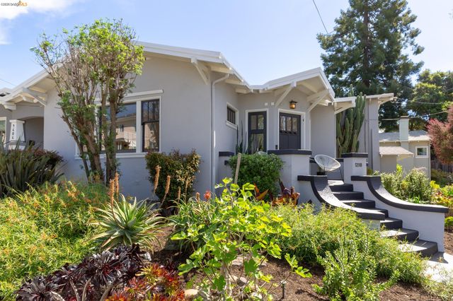1200 El Centro Ave, Oakland, CA 94602