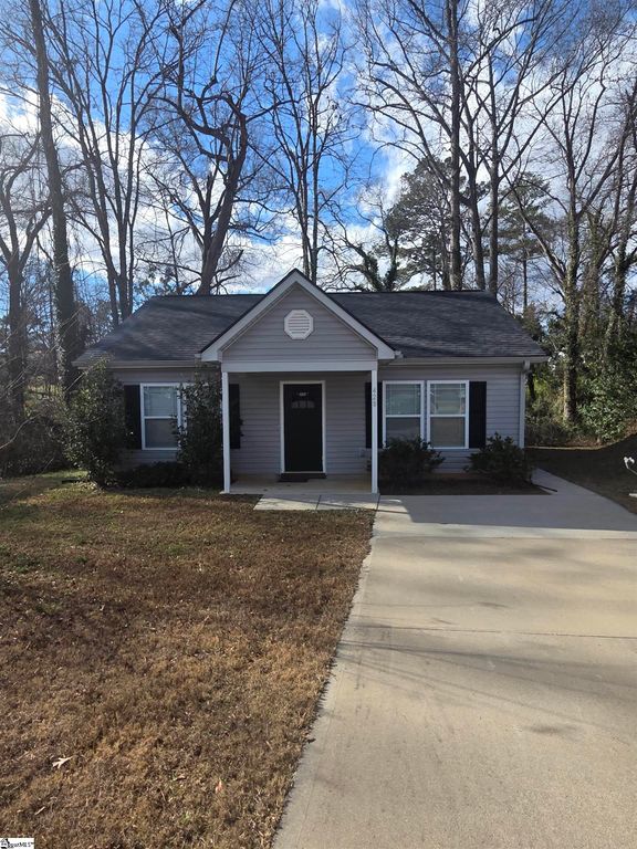 428 Blairwood Court, Spartanburg, SC 29303