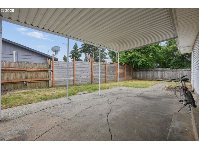 16820 Se ALDER St, Portland, OR 97233