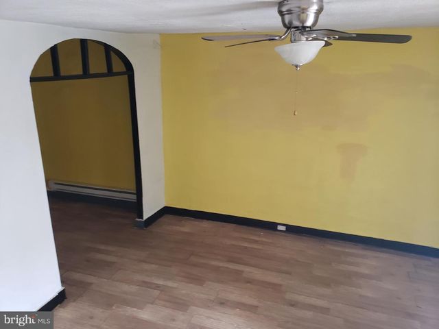 415 W ANNSBURY ST, Philadelphia, PA 19140