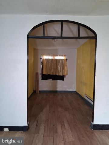 415 W ANNSBURY ST, Philadelphia, PA 19140