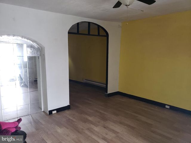 415 W ANNSBURY ST, Philadelphia, PA 19140