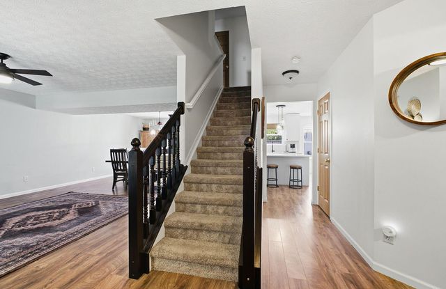 1888 Iris Court, Grove City, OH 43123