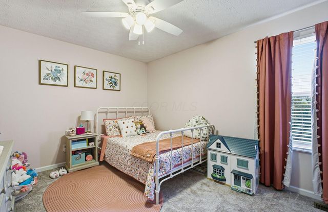 1888 Iris Court, Grove City, OH 43123