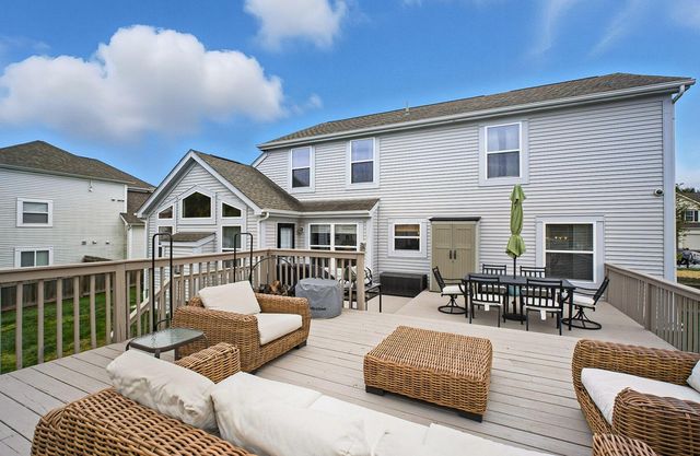 1888 Iris Court, Grove City, OH 43123